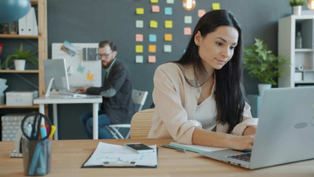 Microsoft Intune Endpoint Privilege Management (EPM) support workflow for elevation requests and approvals