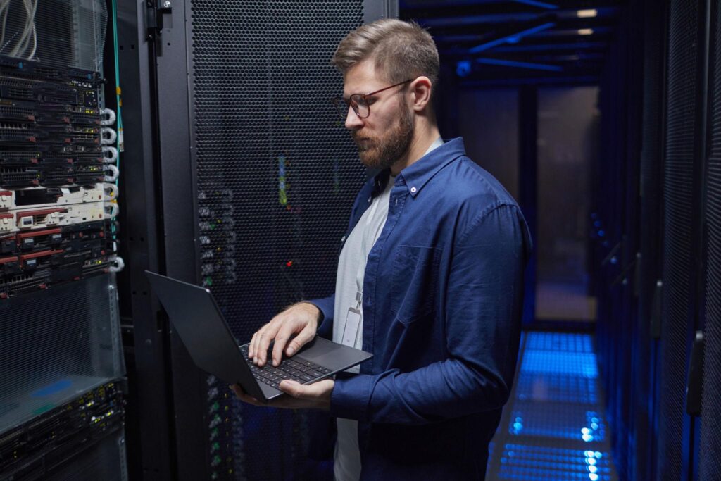 Managed IT services Pasadena professional checking server equipment and business technology infrastructure.