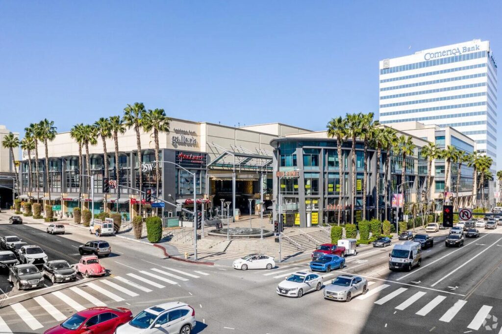 Managed IT services in Sherman Oaks for businesses near Sherman Oaks Galleria and Ventura Boulevard.