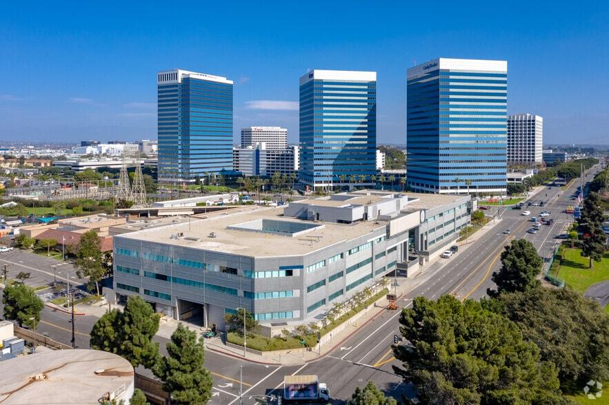 Managed cybersecurity services in El Segundo, CA supporting local businesses with proactive IT security.